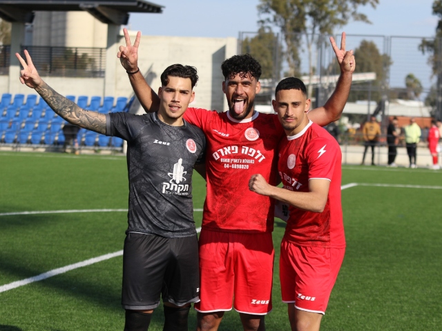 החגיגות של זלפה (דאפר מחאמיד)